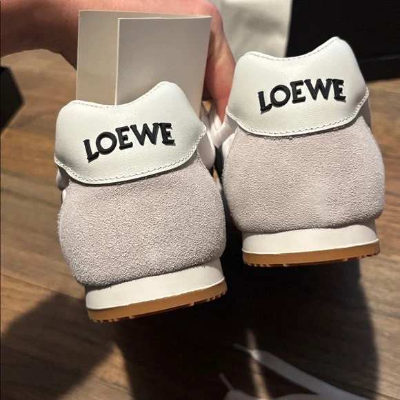 Loewe Cream and Black Logo Sneakers size 41 9.5 - Picture 4 of 5